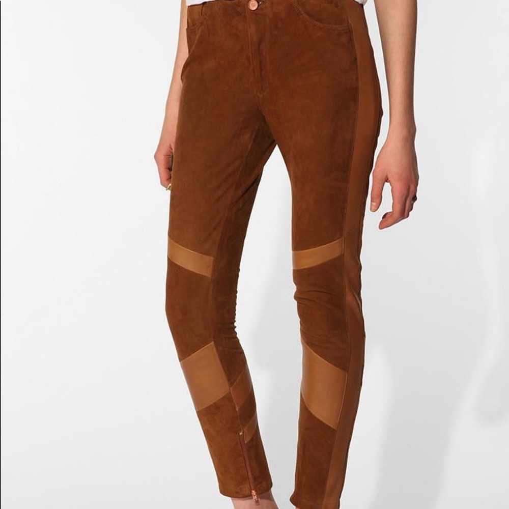Leather/Suede skinny fit pants.